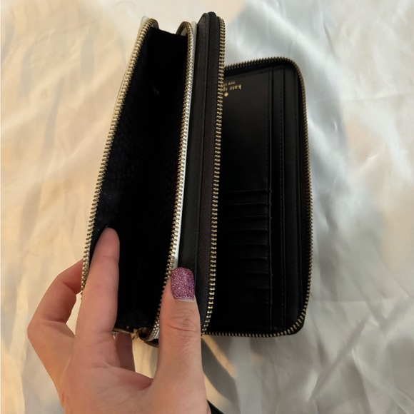 Kate Spade Wristlet/wallet - Picture 3 of 5